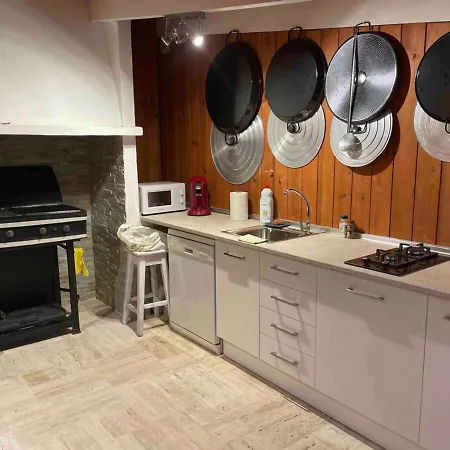 Con Bano Privado Frente A La Piscina, Maximo 2 Personas, No Es La Casa Completa Homestay San Vicente Raspeig